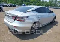 2019 Nissan MAXIMA фото