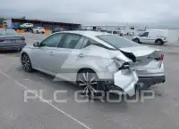 2019 Nissan ALTIMA photo