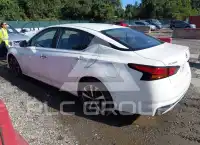 2019 Nissan ALTIMA фото