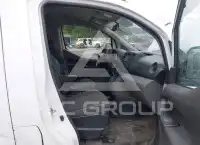 2019 Nissan NV 200 фото