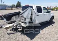 2019 Nissan FRONTIER photo