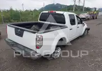 2019 Nissan FRONTIER photo
