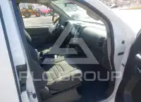 2019 Nissan FRONTIER фото