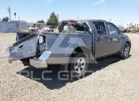 2019 Nissan FRONTIER photo