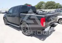 2019 Nissan FRONTIER photo