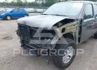 2019 Nissan FRONTIER photo