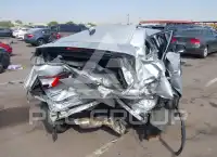 2019 Nissan ROGUE photo
