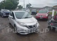 2019 Nissan VERSA фото
