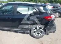 2019 Nissan KICKS фото