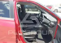 2019 Nissan KICKS photo