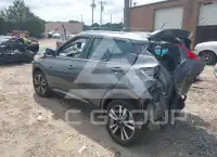 2019 Nissan KICKS фото