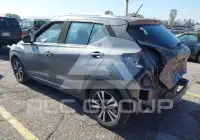 2019 Nissan KICKS photo