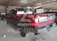 2019 Nissan TITAN photo