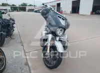 2019 Harley-Davidson FLHX фото