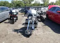 2019 Harley-Davidson FLHX photo