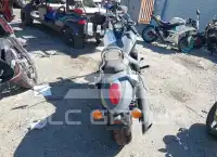 2019 Kawasaki VN900 фото