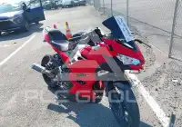 2019 Kawasaki EX400 фото