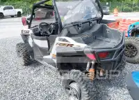 2019 Polaris Rzr photo