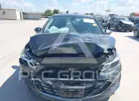 2019 Chevrolet Cruze photo