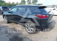 2019 Chevrolet Blazer photo