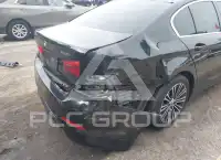 2019 BMW 523 photo