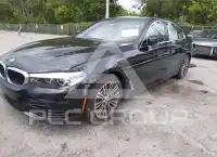 2019 BMW 530 фото