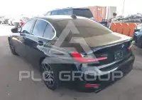 2019 BMW 330 photo