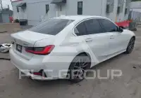 2019 BMW 330 фото