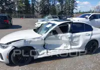 2019 BMW 330 photo