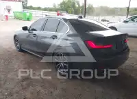 2019 BMW 330 photo