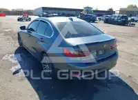 2019 BMW 330 photo
