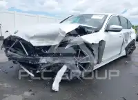 2019 BMW 330 фото