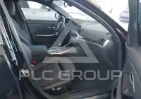 2019 BMW 330 photo