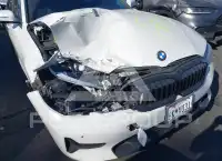 2019 BMW 330 фото