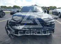 2019 BMW 330 фото