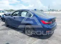 2019 BMW 330 photo