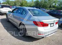 2019 BMW 530 photo