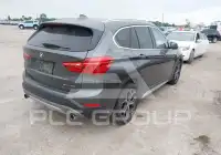 2019 BMW X1 фото