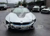 2019 BMW I8 фото