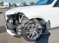 2019 BMW X5 фото