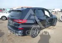 2019 BMW X5 фото