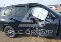 2019 BMW X5 фото