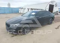 2019 BMW 750 фото