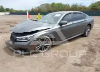 2019 BMW 750 фото