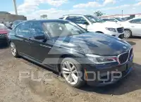2019 BMW 750 фото