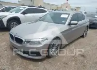 2019 BMW 530 photo