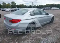 2019 BMW 530 photo
