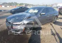 2019 BMW 530 photo
