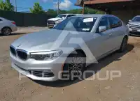 2019 BMW 530 photo