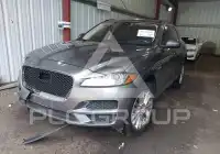 2019 Jaguar F-PACE photo